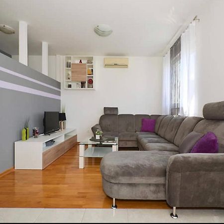 Apartment Charlie Podstrana Exterior foto